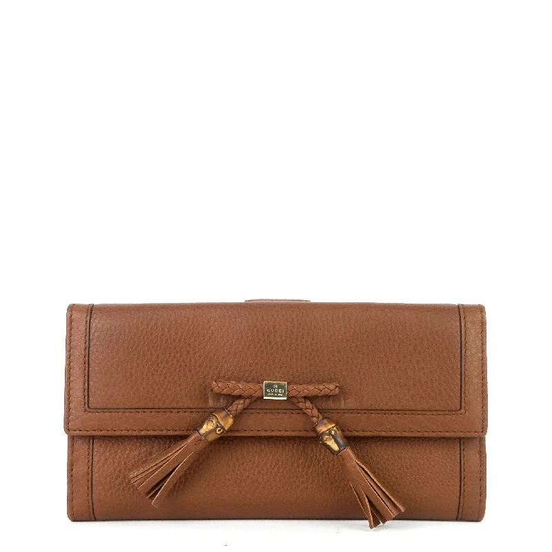 Pebbled Leather Bamboo Tassel Bella Continental Wallet