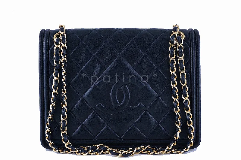 Chanel Dark Navy Classic Flap, Timeless Vintage Bag