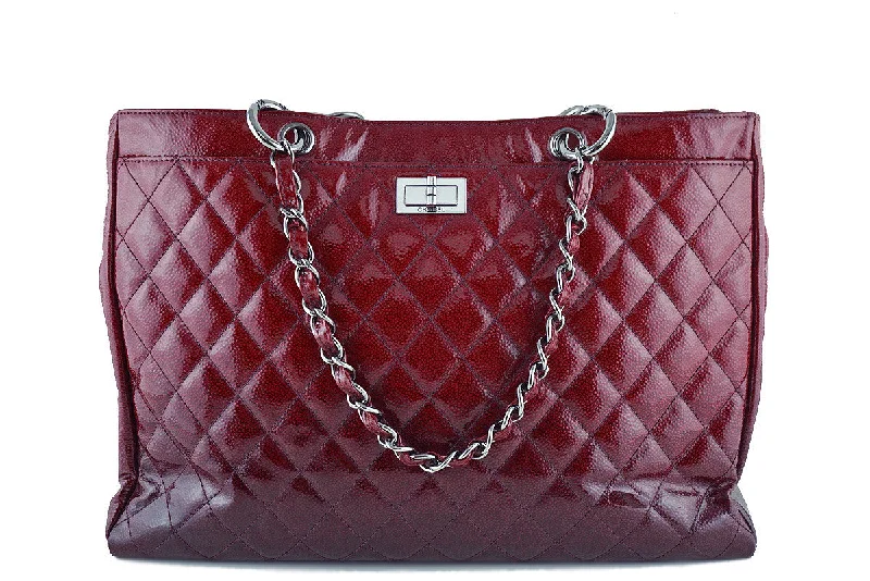 Chanel Red Ombre Patent Quilted Caviar Diamond Shine XL Shopper Tote Bag