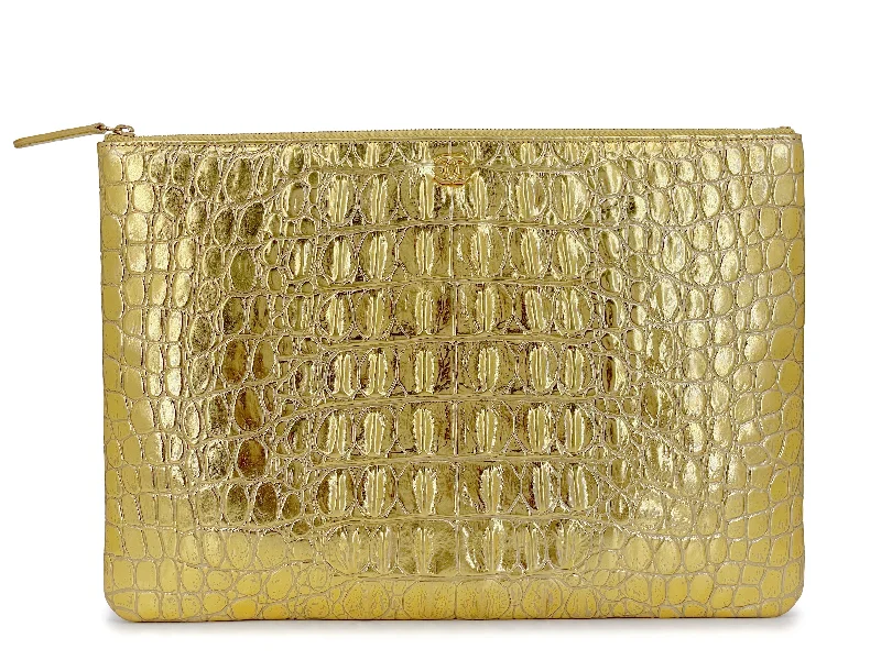 Chanel 19A Egyptian Collection Gold Crocodile Print O Case Clutch Bag Large