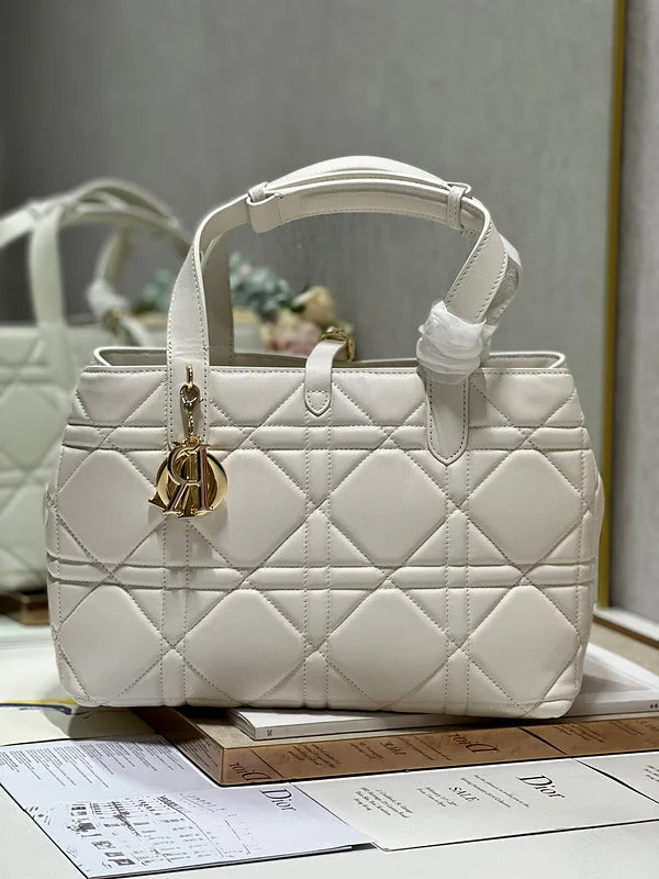 Christian Dior  Bags - 376